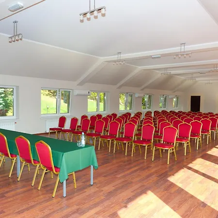 Globus אוסטראון