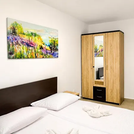 Globus Resort