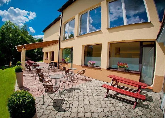 Globus * אוסטראון